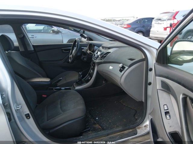 2015 HYUNDAI ELANTRA KMHDH4AE9FU414922 Photo 4