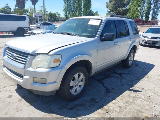 2010 FORD EXPLORER 1FMEU6DE5AUA35822 Photo 1