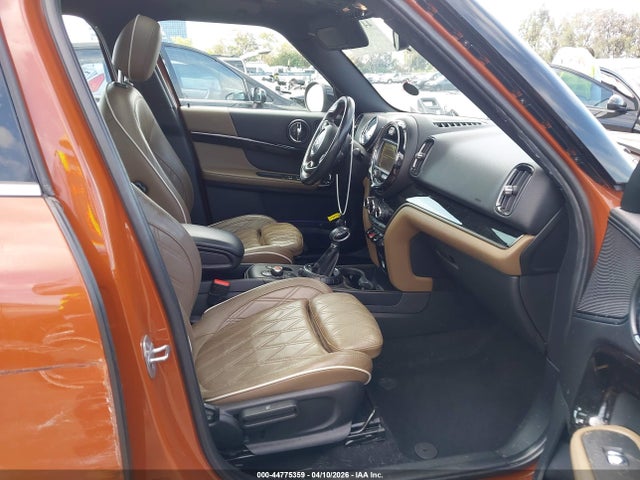 Mini Countryman Cooper S 2017 WMZYT3C39H3D97996 Image 5