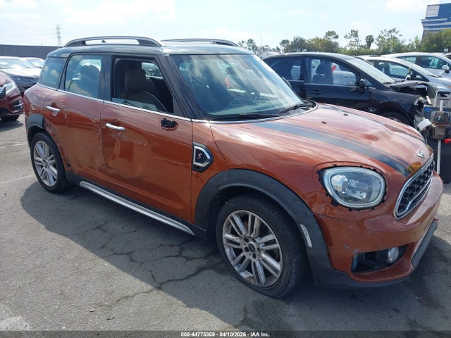 Mini Countryman Cooper S 2017 WMZYT3C39H3D97996 Image 6