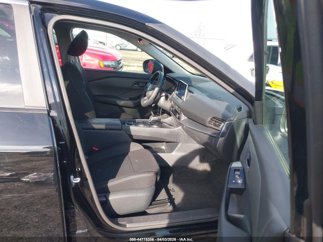 5N1BT3AB3SC864605 Nissan Rogue S Intelligent Awd