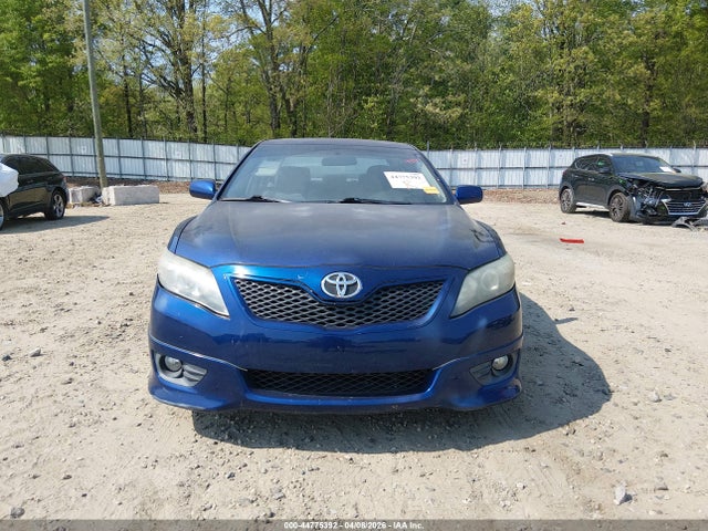 2010 Toyota Camry Se მანქანა იყიდება აუქციონზე, vin: 4T1BF3EK7AU549896, აუქციონის ნომერი: 44775392