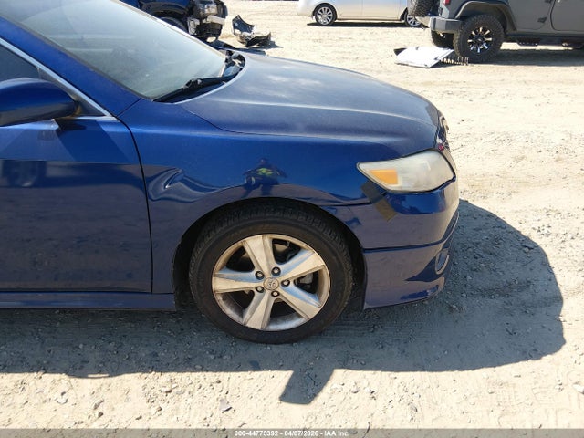 2010 Toyota Camry Se მანქანა იყიდება აუქციონზე, vin: 4T1BF3EK7AU549896, აუქციონის ნომერი: 44775392