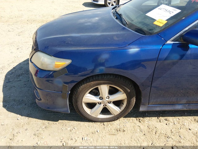 2010 Toyota Camry Se მანქანა იყიდება აუქციონზე, vin: 4T1BF3EK7AU549896, აუქციონის ნომერი: 44775392