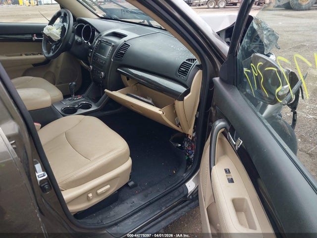 2013 Kia Sorento Ex მანქანა იყიდება აუქციონზე, vin: 5XYKU4A69DG321963, აუქციონის ნომერი: 44775397