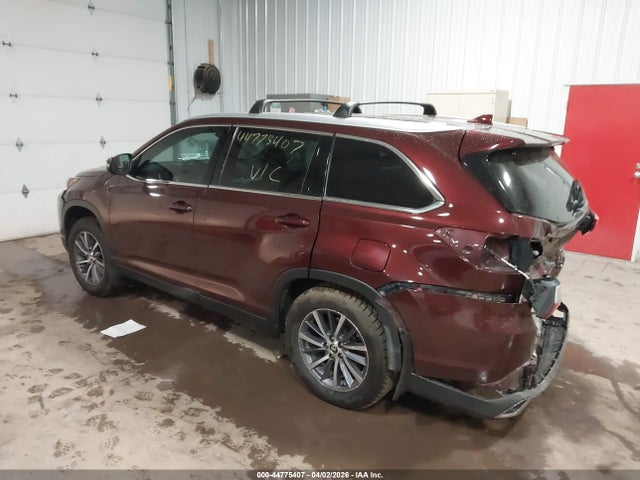 Aukcja sprzedaży 2019 Toyota Highlander Xle, vin: 5TDJZRFH5KS708210, numer aukcji: 44775407