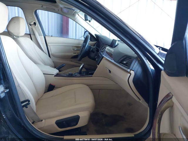 2014 BMW 320I WBA3B1C51EPV79595 Photo 4