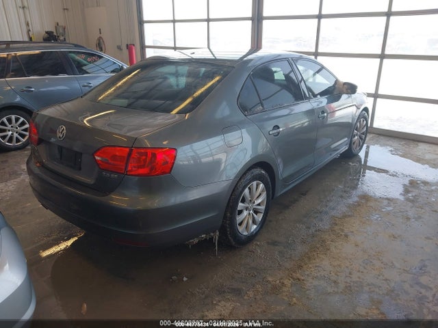 2012 Volkswagen Jetta 2.5l Se მანქანა იყიდება აუქციონზე, vin: 3VWDP7AJ8CM331470, აუქციონის ნომერი: 44775434