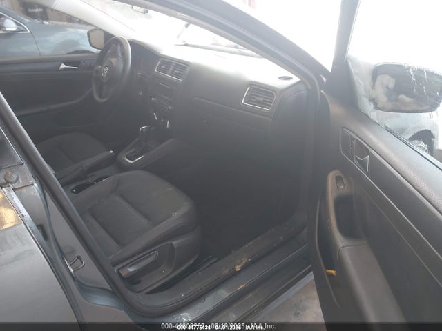 2012 Volkswagen Jetta 2.5l Se მანქანა იყიდება აუქციონზე, vin: 3VWDP7AJ8CM331470, აუქციონის ნომერი: 44775434