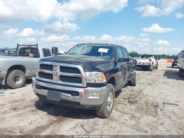 44775498 :رقم المزاد ، 3C6UR5JL9JG366573 vin ، 2018 Ram 2500 Slt  4x4 8' Box مزاد بيع