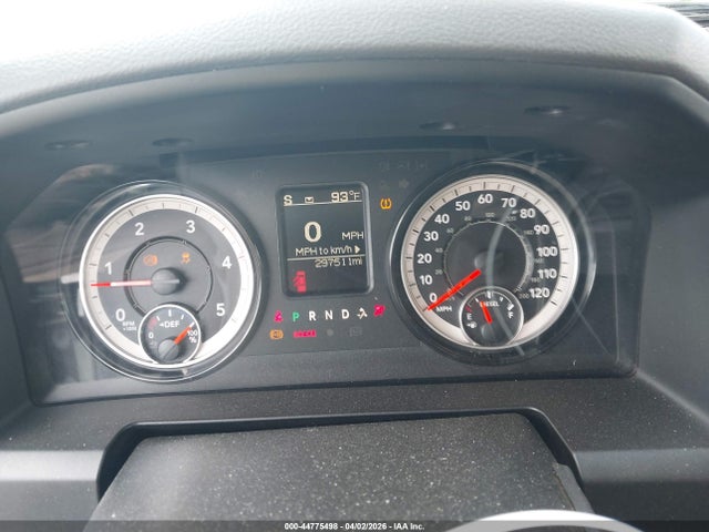 44775498 :رقم المزاد ، 3C6UR5JL9JG366573 vin ، 2018 Ram 2500 Slt  4x4 8' Box مزاد بيع