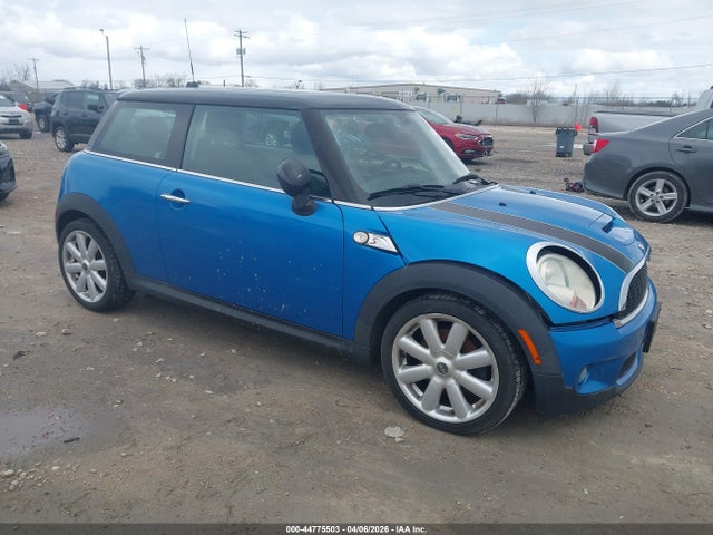 2009 MINI COOPER S WMWMF73549TT94644