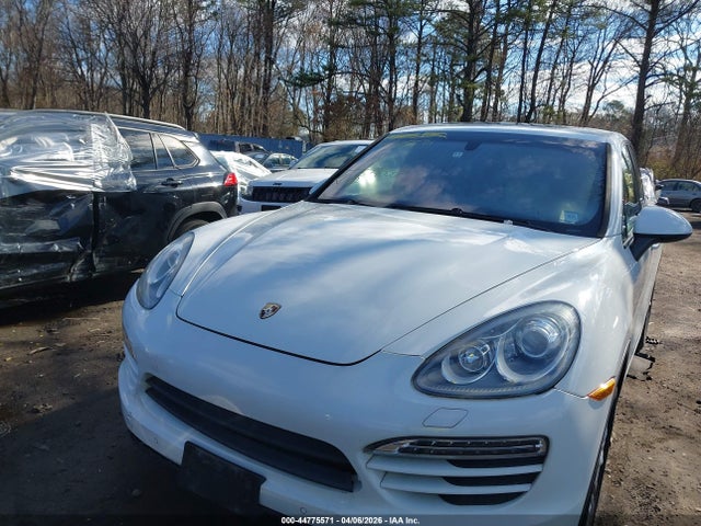 2013 PORSCHE CAYENNE WP1AA2A22DLA12568 Photo 5
