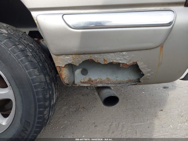 Aukcja sprzedaży 2000 Gmc Yukon Xl 1500 Slt, vin: 3GKFK16T1YG130585, numer aukcji: 44775578