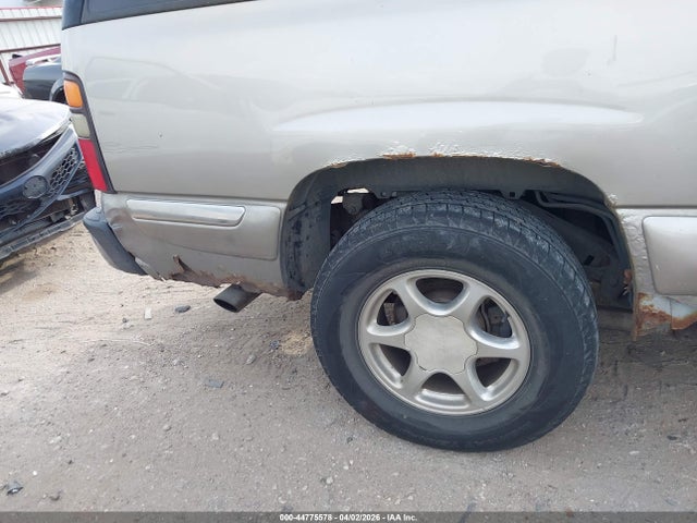 Aukcja sprzedaży 2000 Gmc Yukon Xl 1500 Slt, vin: 3GKFK16T1YG130585, numer aukcji: 44775578