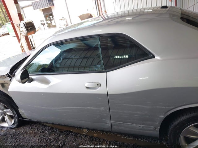 2023 Dodge Challenger Sxt მანქანა იყიდება აუქციონზე, vin: 2C3CDZAG6PH525687, აუქციონის ნომერი: 44775587