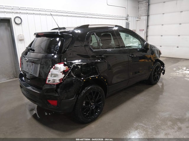 Chevrolet Trax Awd Lt 2022 KL7CJPSM0NB568941 Image 4