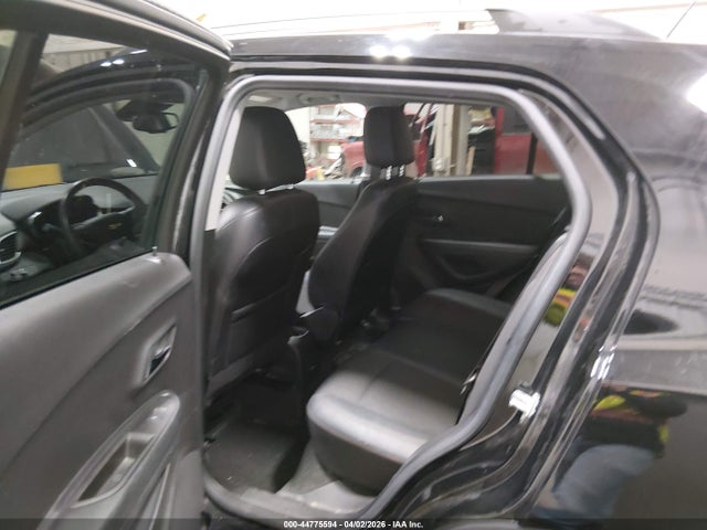 Chevrolet Trax Awd Lt 2022 KL7CJPSM0NB568941 Image 8