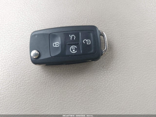 Продаж на аукціоні авто 2014 Volkswagen Passat 2.0l Tdi Sel Premium, vin: 1VWCN7A37EC060179, номер лоту: 44775616