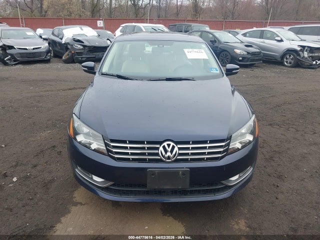 Продаж на аукціоні авто 2014 Volkswagen Passat 2.0l Tdi Sel Premium, vin: 1VWCN7A37EC060179, номер лоту: 44775616
