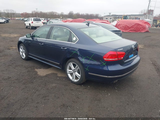 Продаж на аукціоні авто 2014 Volkswagen Passat 2.0l Tdi Sel Premium, vin: 1VWCN7A37EC060179, номер лоту: 44775616