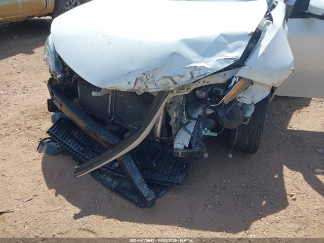 Aukcja sprzedaży 2017 Toyota Corolla Se, vin: 5YFBURHE3HP609991, numer aukcji: 44775643