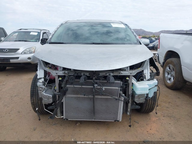 Auction sale of the 2025 Toyota Sienna Xle, vin: 5TDJRKEC6SS257172, lot number: 44775652