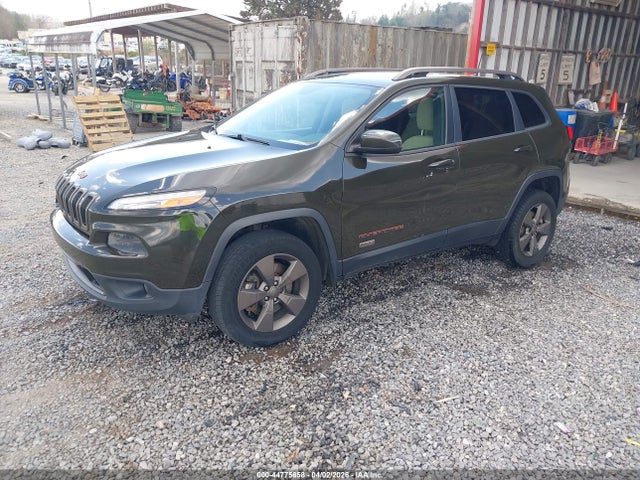 44775658 :رقم المزاد ، 1C4PJMCB3GW303975 vin ، 2016 Jeep Cherokee 75th Anniversary مزاد بيع