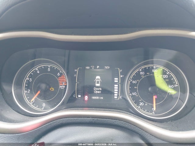 44775658 :رقم المزاد ، 1C4PJMCB3GW303975 vin ، 2016 Jeep Cherokee 75th Anniversary مزاد بيع
