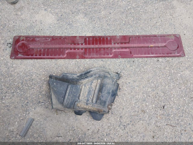 2010 Toyota Tundra Grade 4.6l V8 მანქანა იყიდება აუქციონზე, vin: 5TFUM5F12AX010184, აუქციონის ნომერი: 44775659