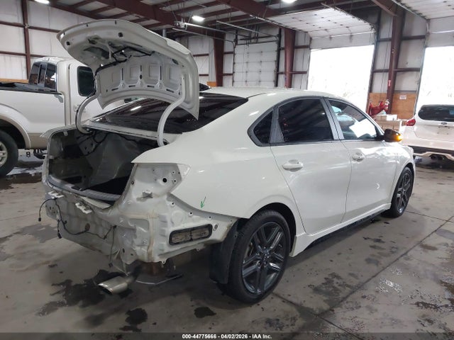 3KPF34AD9LE240704 KIA Forte Gt-line