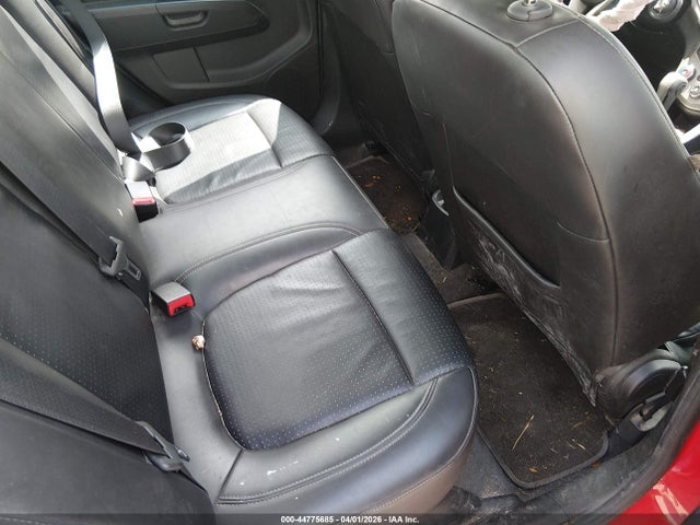 1G1JE5SB9F4116048 Chevrolet Sonic Ltz Auto
