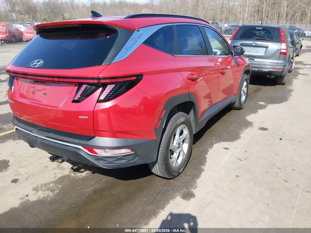 44775687 :رقم المزاد ، 5NMJBCAE4NH046612 vin ، 2022 Hyundai Tucson Sel مزاد بيع