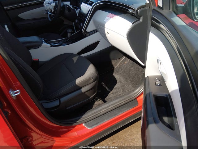 44775687 :رقم المزاد ، 5NMJBCAE4NH046612 vin ، 2022 Hyundai Tucson Sel مزاد بيع