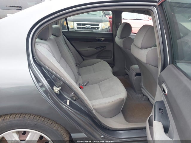 44775689 :رقم المزاد ، 19XFA1E52AE039635 vin ، 2010 Honda Civic Lx مزاد بيع