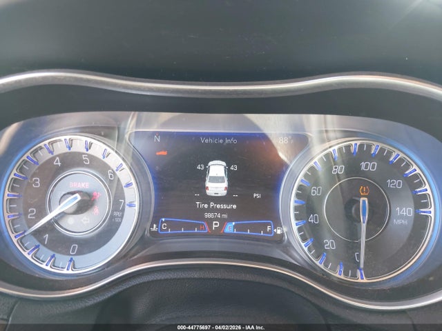 44775697 :رقم المزاد ، 2C3CCAAG1KH570274 vin ، 2019 Chrysler 300 Touring مزاد بيع