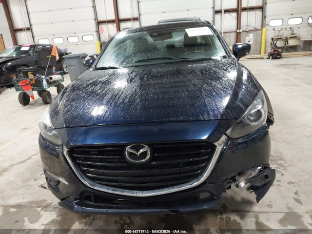 44775743 :رقم المزاد ، 3MZBN1W38JM202971 vin ، 2018 Mazda Mazda3 Grand Touring مزاد بيع