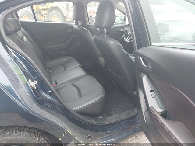 44775743 :رقم المزاد ، 3MZBN1W38JM202971 vin ، 2018 Mazda Mazda3 Grand Touring مزاد بيع
