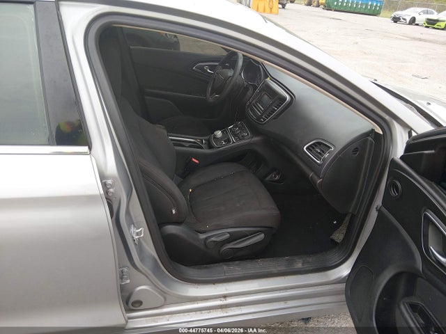 Продажа на аукционе авто 2015 Chrysler 200 Limited, vin: 1C3CCCAB5FN606867, номер лота: 44775745