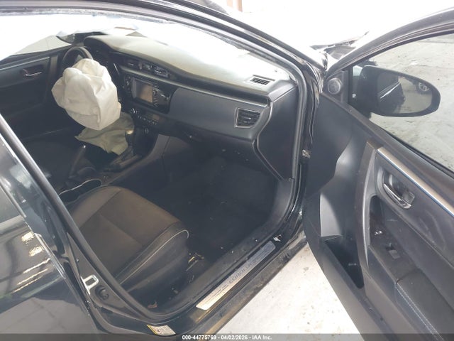 2015 TOYOTA COROLLA 2T1BURHE8FC294313 Photo 4