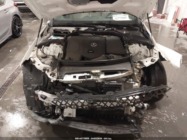 W1KAF4HB2RR166597 Mercedes-Benz C 300