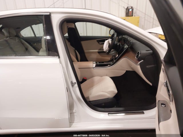 W1KAF4HB2RR166597 Mercedes-Benz C 300
