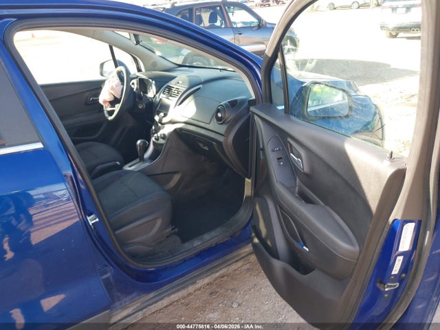 3GNCJLSB2FL229177 Chevrolet Trax Lt