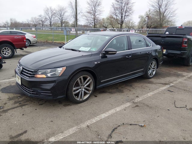 Продажа на аукционе авто 2017 Volkswagen Passat 1.8t R-line, vin: 1VWDT7A32HC008120, номер лота: 44775825