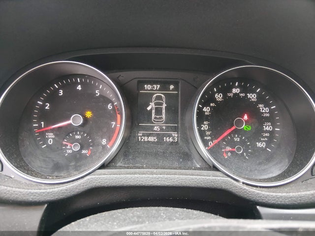 Продажа на аукционе авто 2017 Volkswagen Passat 1.8t R-line, vin: 1VWDT7A32HC008120, номер лота: 44775825