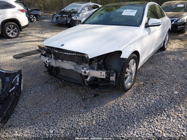 Продажа на аукционе авто 2019 Mercedes-benz C 300, vin: 55SWF8DB1KU321681, номер лота: 44775827