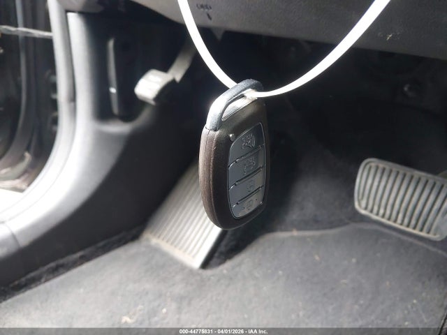 2018 HYUNDAI TUCSON KM8J3CA26JU799530 Photo 10