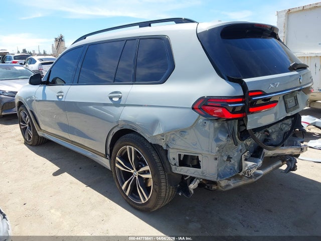 5UX23EM01P9N85182 BMW X7 Xdrive40i