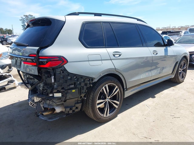 5UX23EM01P9N85182 BMW X7 Xdrive40i