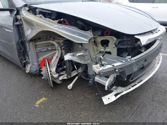Продаж на аукціоні авто 2025 Tesla Model Y Performance Dual Motor All-wheel Drive, vin: 7SAYGDEF9SA340299, номер лоту: 44775864